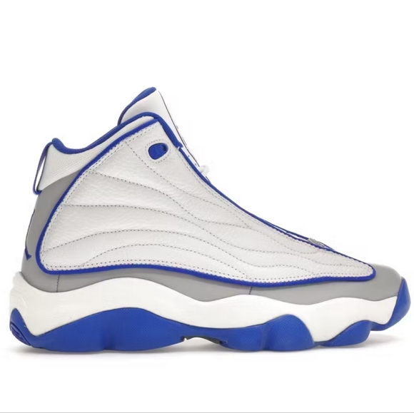 Jordan Pro Strong 7y (GS) W 8.5, White/ Racer Blue/Wolf Grey - Picture 3 of 6